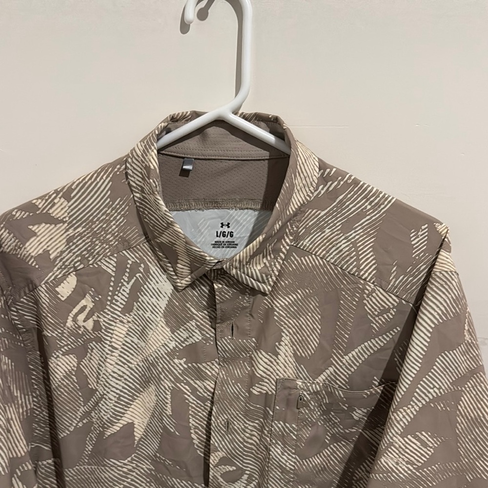 Under Armour Tan Lightweight Shirt